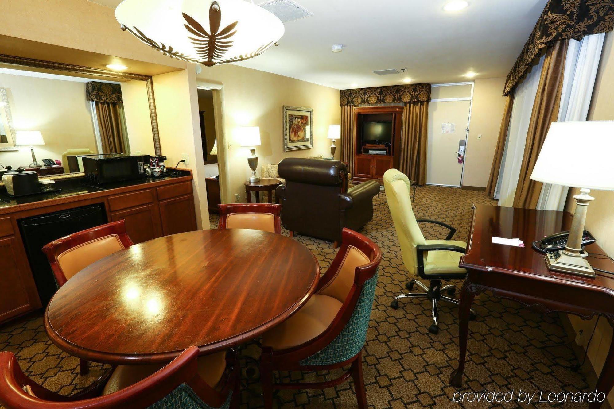 Wyndham Oklahoma Dış mekan fotoğraf